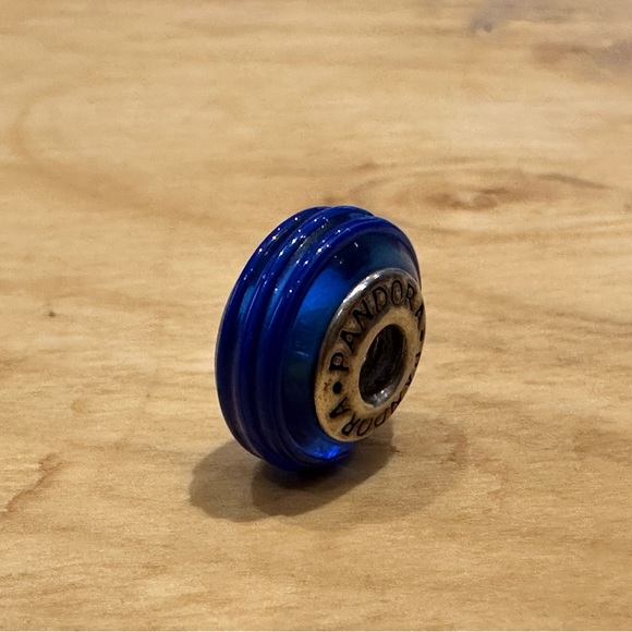 Authentic Pandora glass bead - Picture 2 of 7
